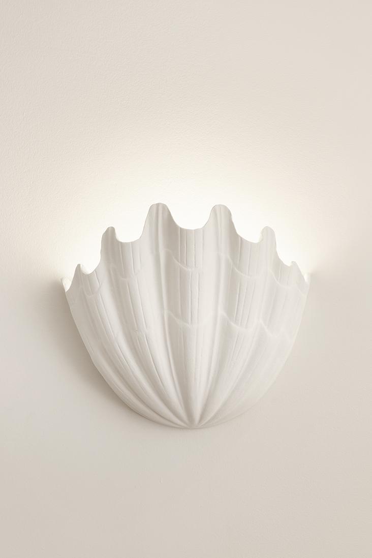 PLASTER SHELL UPLIGHTER