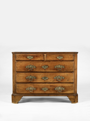 18th Century Walnut Chest of Drawers