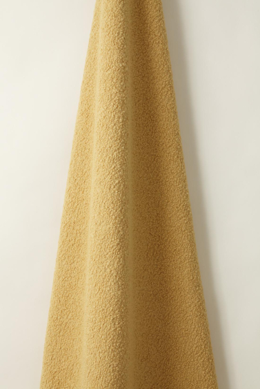 Textured Wool in Maize
