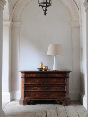 Italian Mid 18th Century Chest of Drawers