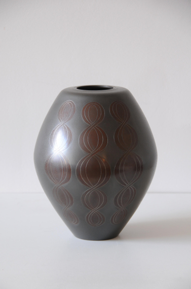 Japanese Inlaid Bronze Vase by Arisu Bizan