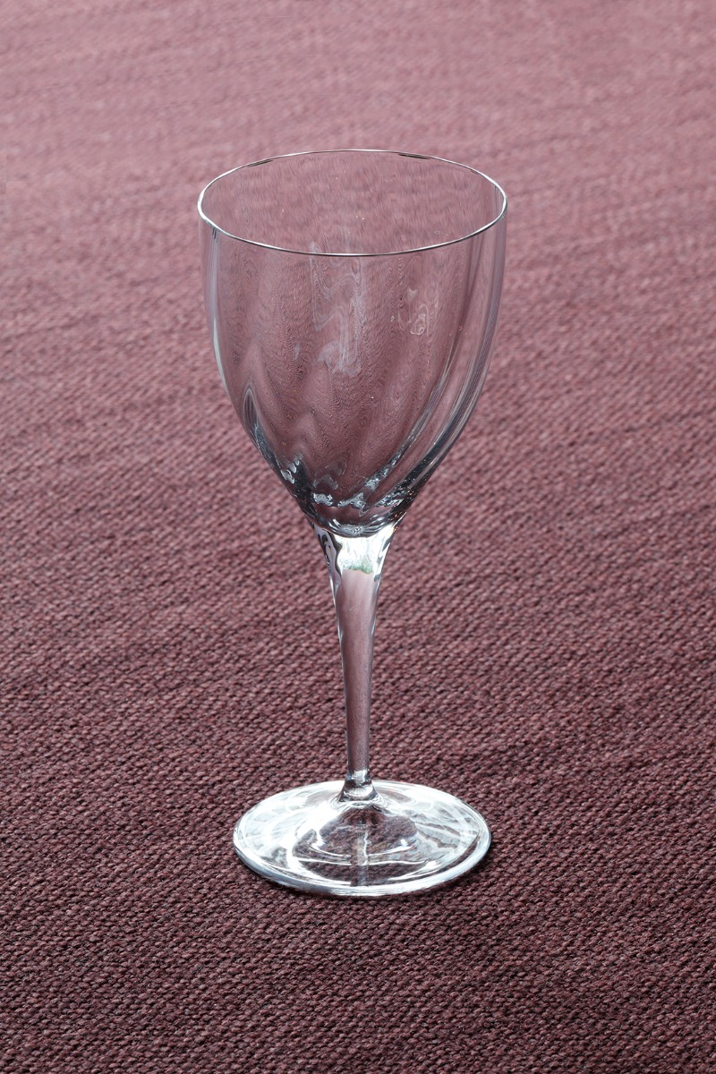 RED WINE GLASS